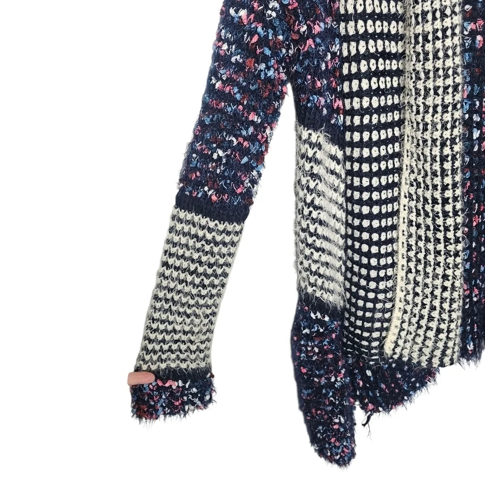 Chic Eyelash Navy and White Knit Cardigan